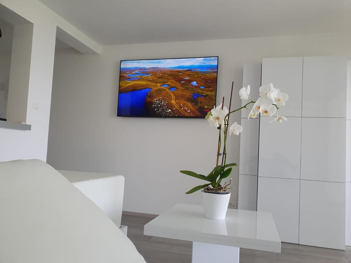 Jacuzzi Penthouse Apartment Matulji Exteriör bild
