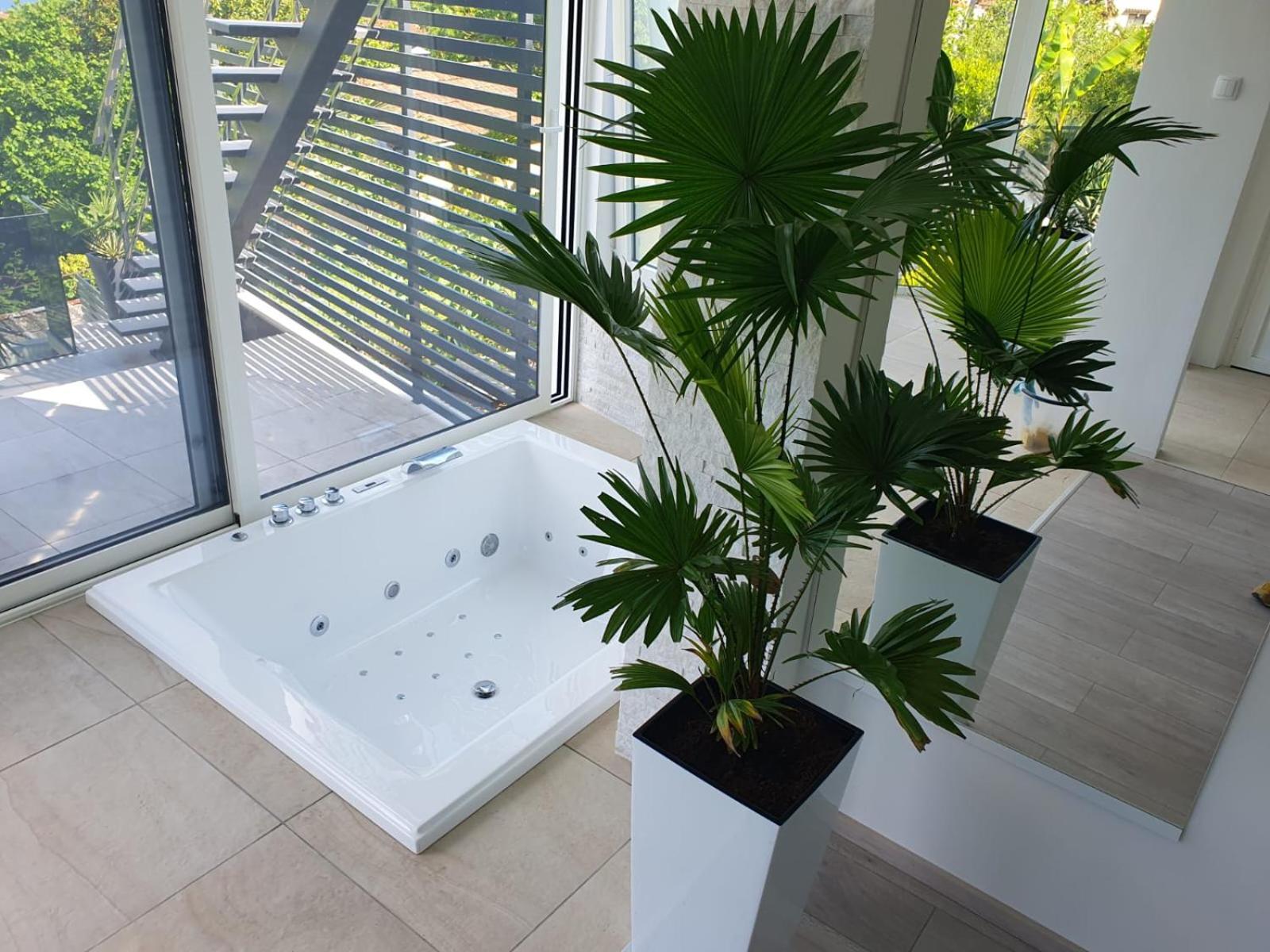 Jacuzzi Penthouse Apartment Matulji Rum bild